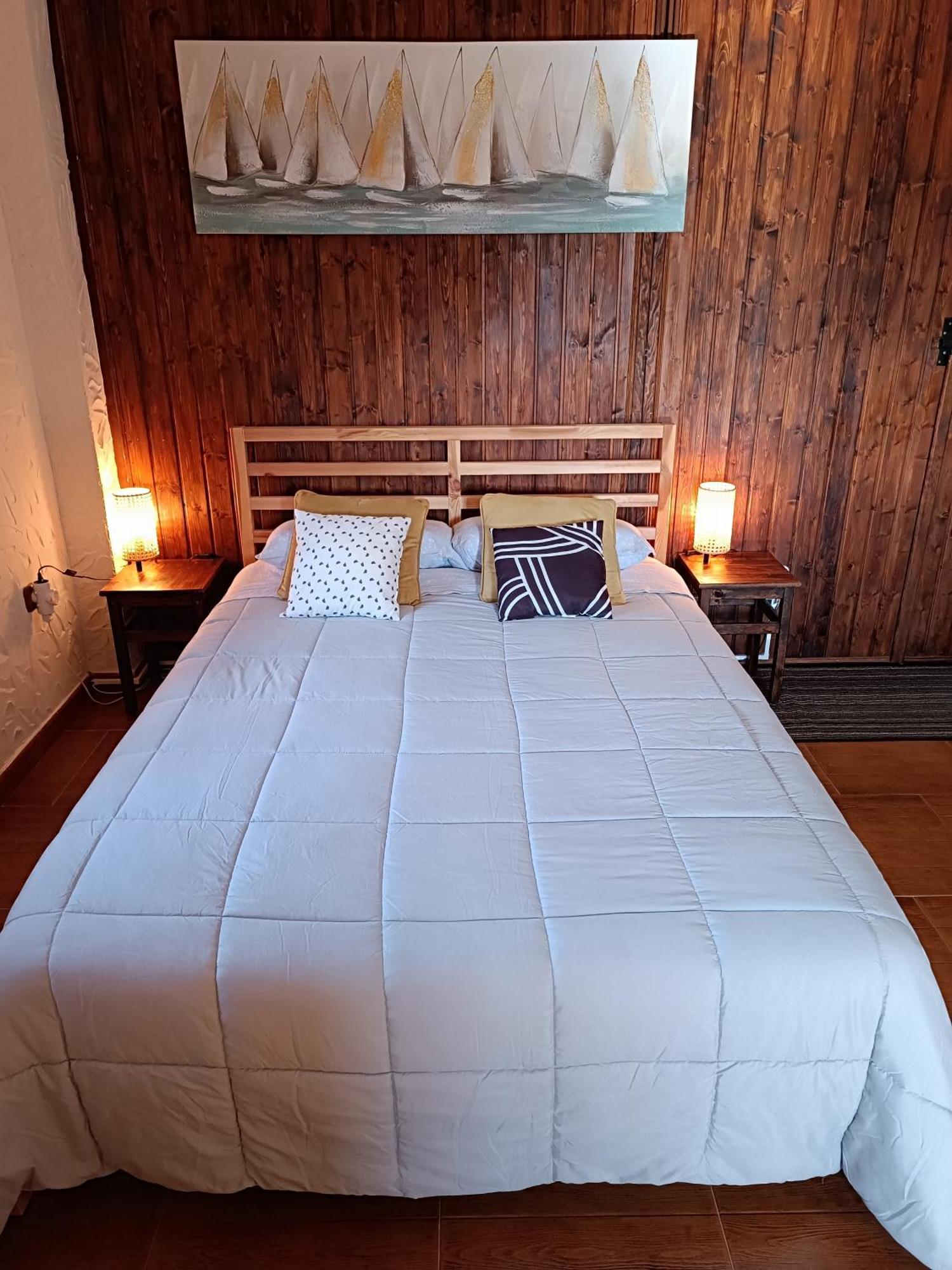 Bed and Breakfast Cortijo Petra à Villanueva del Rosario Extérieur photo