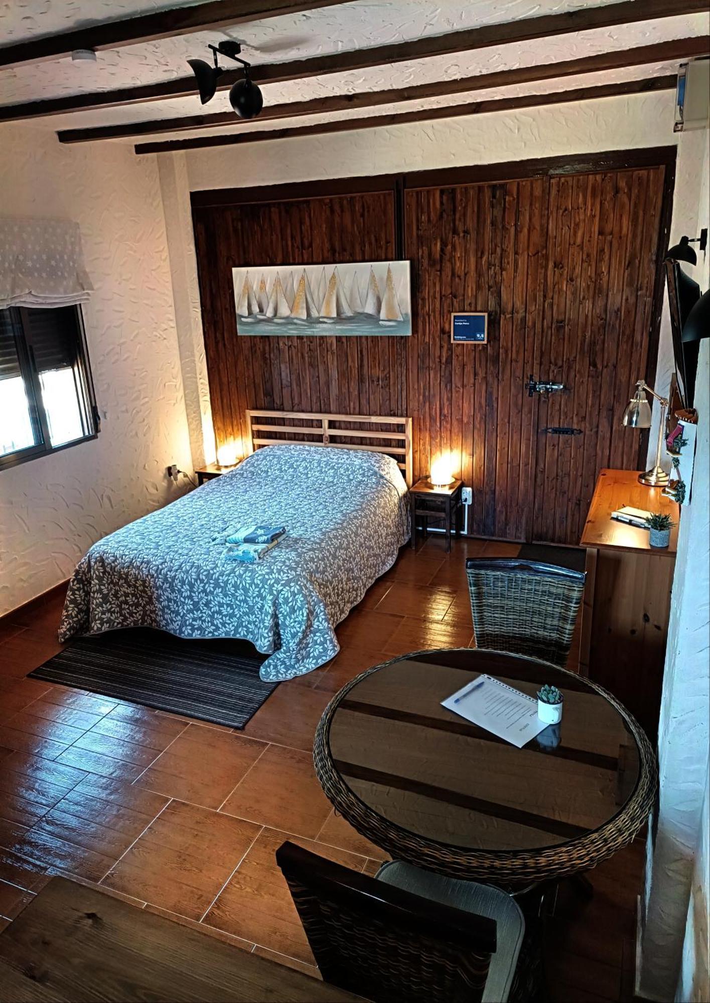 Bed and Breakfast Cortijo Petra à Villanueva del Rosario Extérieur photo